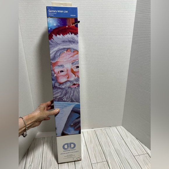 Diamond Dotz - Santa's Wish List - Advanced Diamond Art Kit DD12.024 *New - Picture 1 of 3